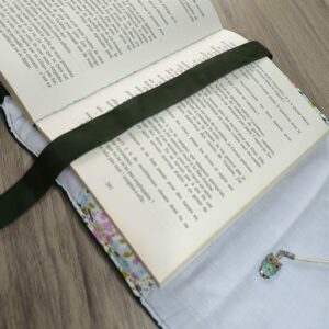 Protège livre/agenda ajustable ⭐️ EN STOCK